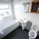 Rent 4 bedroom flat in West Midlands