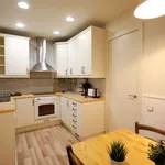 Rent 3 bedroom apartment of 10 m² in Barcelona