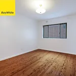 Rent 2 bedroom apartment in Warrawong