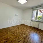 Rent 4 bedroom apartment of 155 m² in Villongo