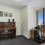 Rent 3 bedroom apartment in Opossum Bay