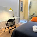 Rent a room of 100 m² in barcelona