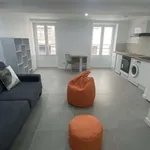 Rent 1 bedroom apartment of 26 m² in Saint-Étienne