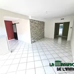 Appartement de 77 m² avec 4 chambre(s) en location à Saint