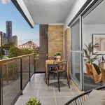 Rent 2 bedroom apartment in Brisbane City