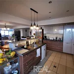 Rent 4 bedroom apartment of 210 m² in Bucharest