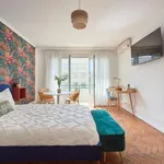 Rent 8 bedroom apartment in Lisbon