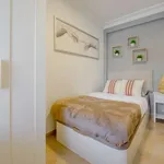 Rent a room of 100 m² in madrid