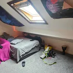 Rent 7 bedroom house in Leeds