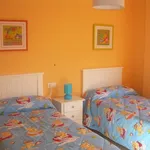 Alquilo 2 dormitorio apartamento de 90 m² en Cadiz']