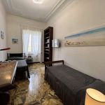 Affitto 2 camera appartamento di 120 m² in Genova