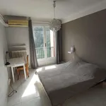 Appartement de 74 m² avec 4 chambre(s) en location à Perpignan