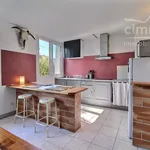 Appartement de 47 m² avec 3 chambre(s) en location à Montpellier