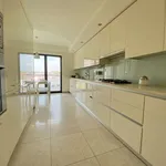 Rent 3 bedroom apartment of 151 m² in Lisbon