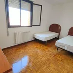 Alquilo 3 dormitorio apartamento de 129 m² en Asturias