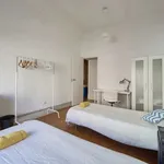 Rent a room in lisbon