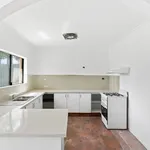 Rent 4 bedroom house in Sydney