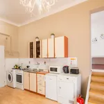 Rent 1 bedroom apartment of 35 m² in Prague