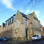 Rent 2 bedroom flat in Glasgow