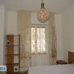 Rent 2 bedroom apartment of 70 m² in Genoa