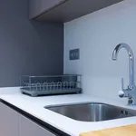 Rent 4 bedroom apartment of 70 m² in Barcelona