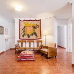 Rent 2 bedroom apartment of 96 m² in Valencia