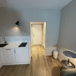 Rent 2 bedroom apartment of 35 m² in Dusseldorf