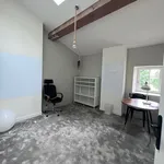 Appartement de 153 m² avec 5 chambre(s) en location à Aussonne