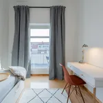 Miete 1 Schlafzimmer wohnung von 143 m² in Berlin