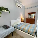 Rent 4 bedroom apartment of 115 m² in Roma