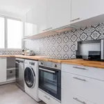 Appartement de 45 m² avec 4 chambre(s) en location à Paris