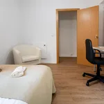 Alquilar 4 dormitorio apartamento en Valencia