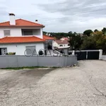 Rent 4 bedroom house of 400 m² in Leiria