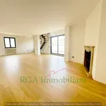 Rent 4 bedroom apartment of 238 m² in Bergamo