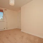 Rent 2 bedroom flat of 85 m² in Witney