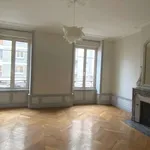 Appartement de 118 m² avec 4 chambre(s) en location à Clermont-Ferrand