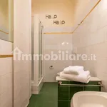 Rent 3 bedroom apartment of 100 m² in Florence