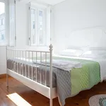 Rent 3 bedroom apartment in Porto