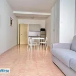 Affitto 1 camera casa di 35 m² in Milan