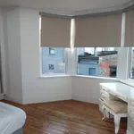 Rent 5 bedroom flat in Wales