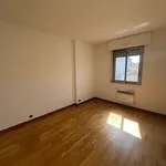 Rent 1 bedroom apartment of 39 m² in Marseille