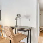 Rent 1 bedroom apartment of 63 m² in lisbon