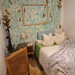 Rent 3 bedroom apartment in Barcelona