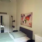 Rent a room of 80 m² in Frankfurt am Main