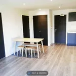 Rent 2 bedroom flat in North West England