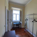 Rent 7 bedroom apartment in Lisbon