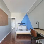 Rent a room in lisbon