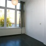 Huur 4 slaapkamer appartement van 140 m² in Den Haag