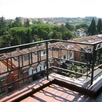 Rent 3 bedroom apartment in Rome