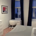 Rent 4 bedroom apartment of 120 m² in Berlin